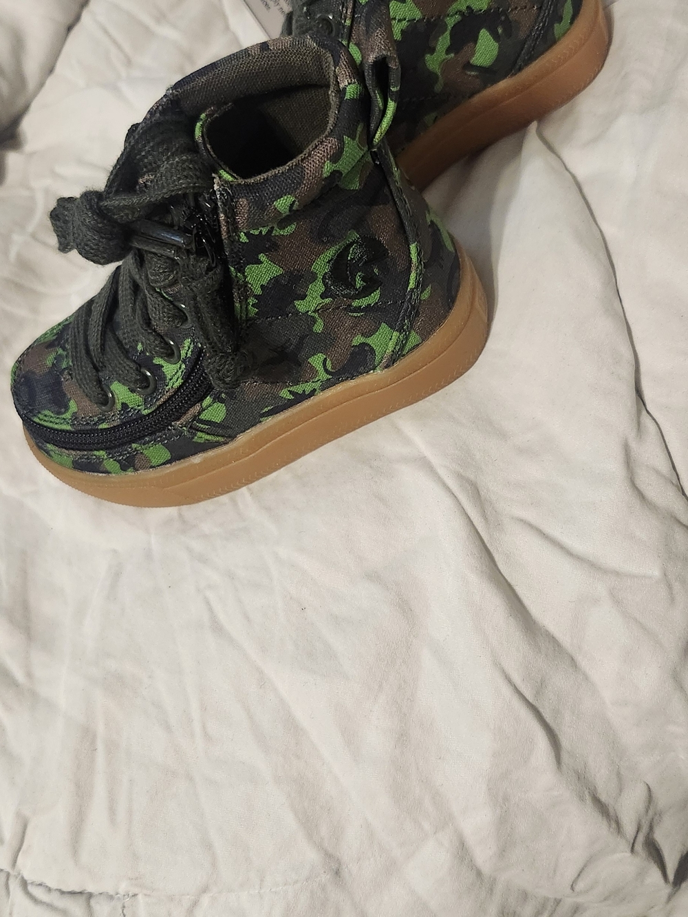 Toddler Camo High-Top Boots in Green with Gum Sole